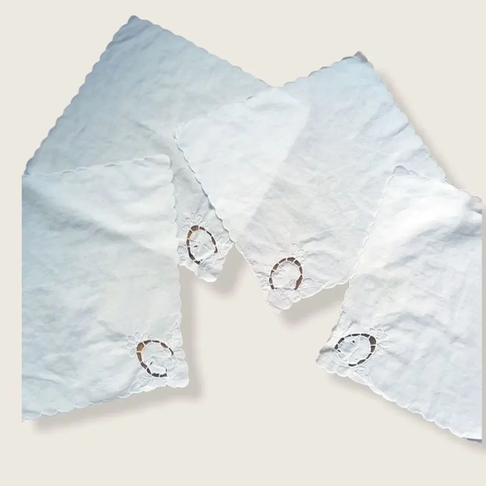 Vintage 30s Handmade Lace Napkins/ Doilies
